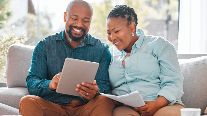 couple paying bills